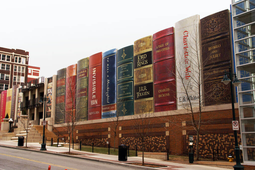 Kansas City Library - Kansas City, Missouri, USA