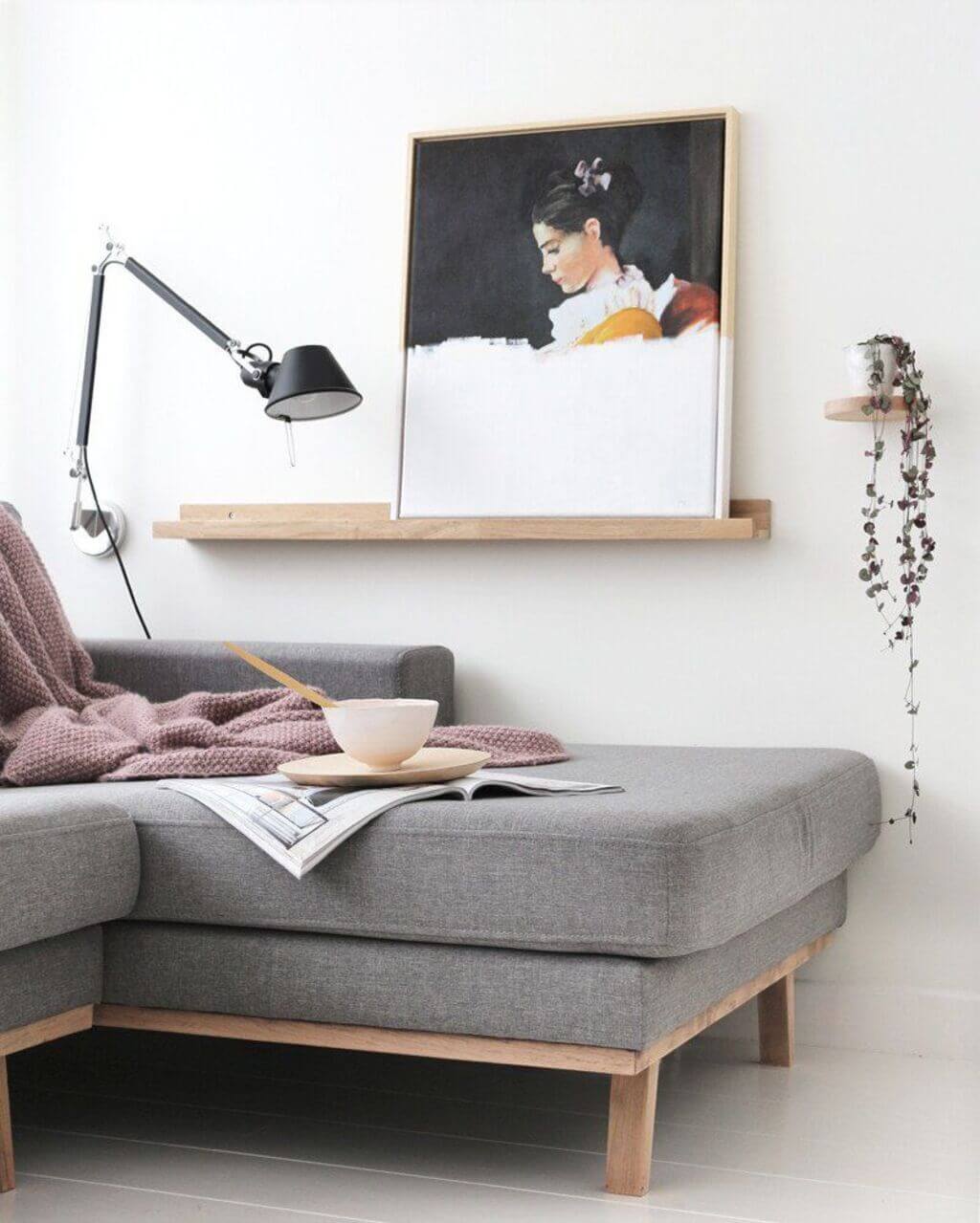  Adding Classic Masterpieces and Being Modern Chic in scandinavian living room