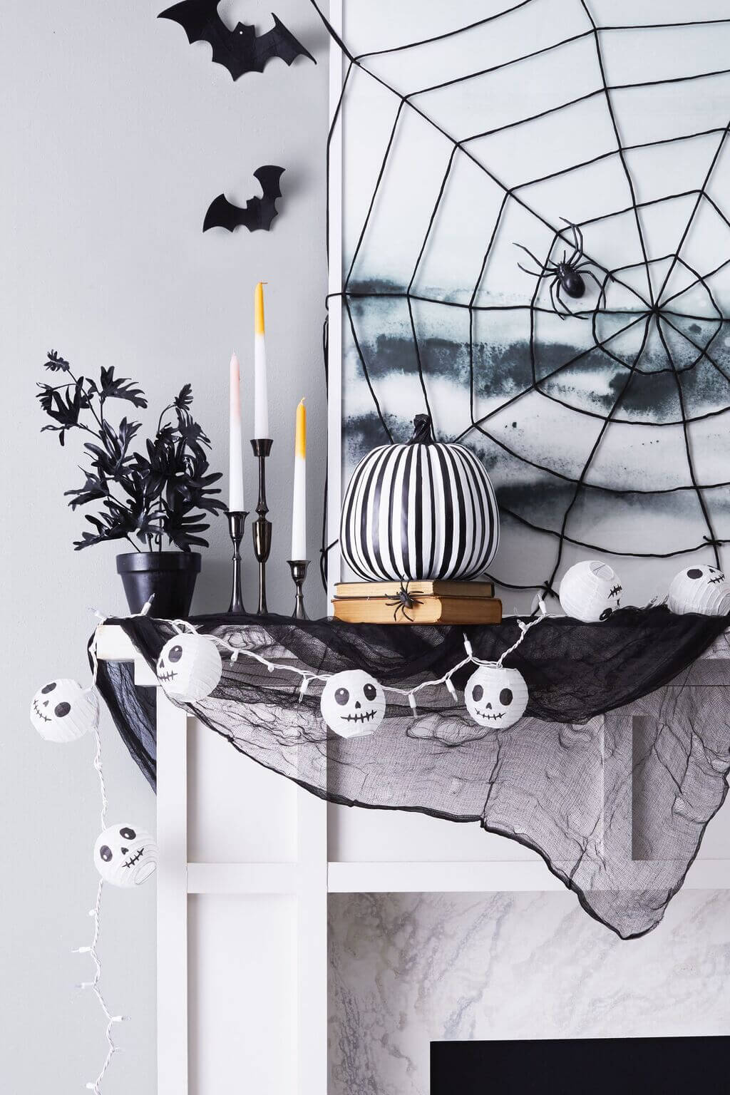 Spooky Spider Web Wall Decorations Ideas