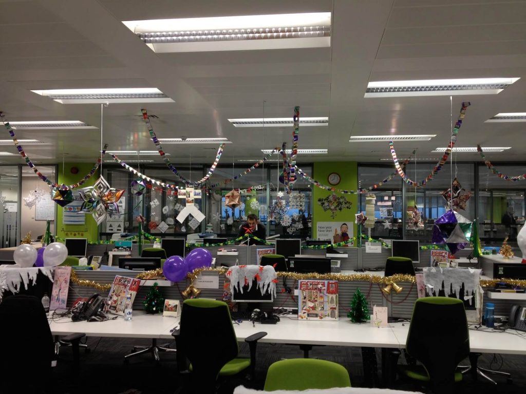 office christmas decorations