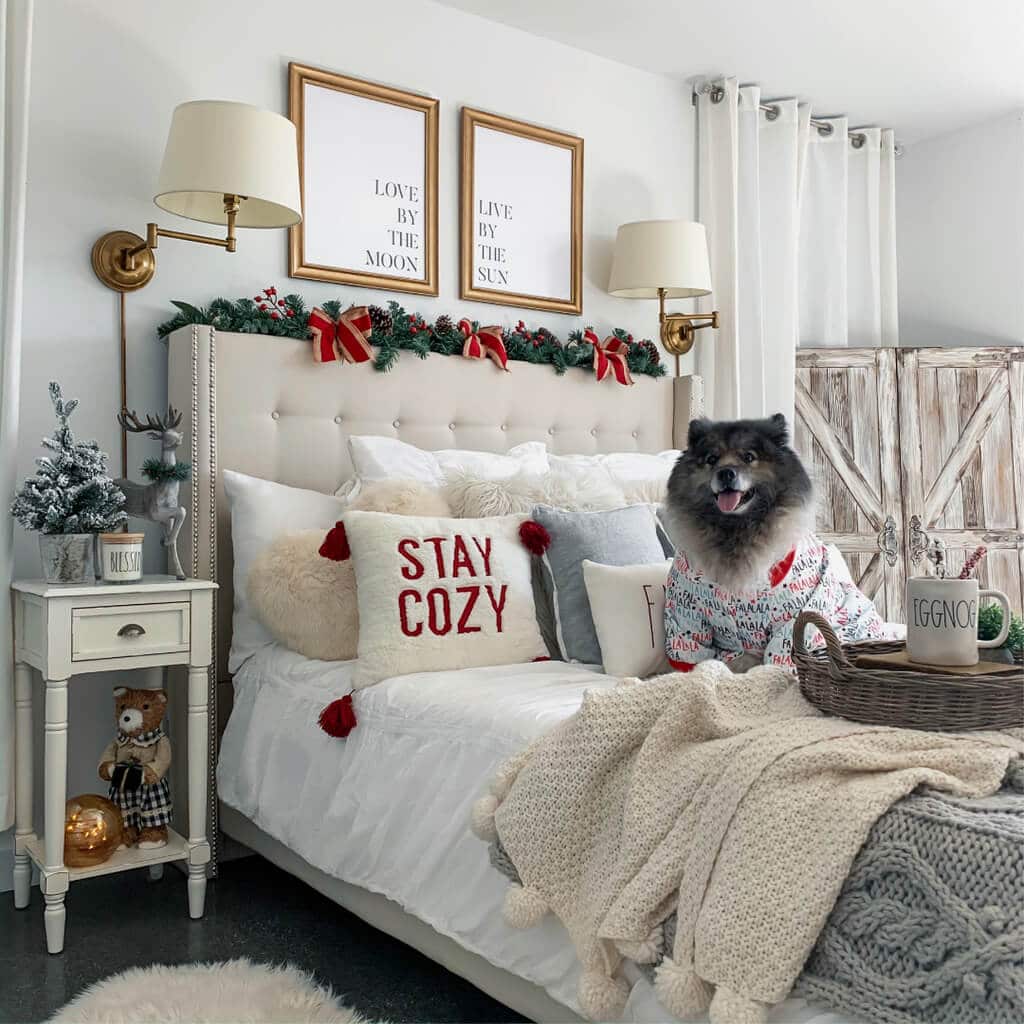 Santa-inspired bedroom decor