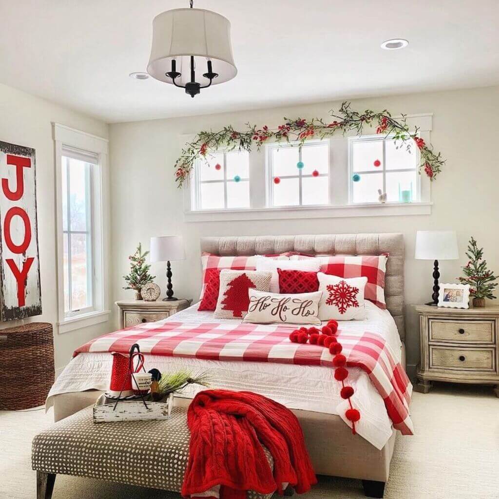 Gingerbread bedroom decor