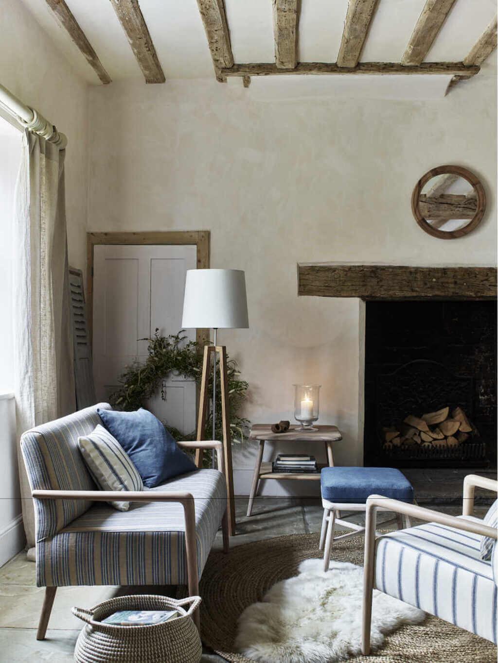 Juxtaposition of Materials and Textures of farmhouse living room 