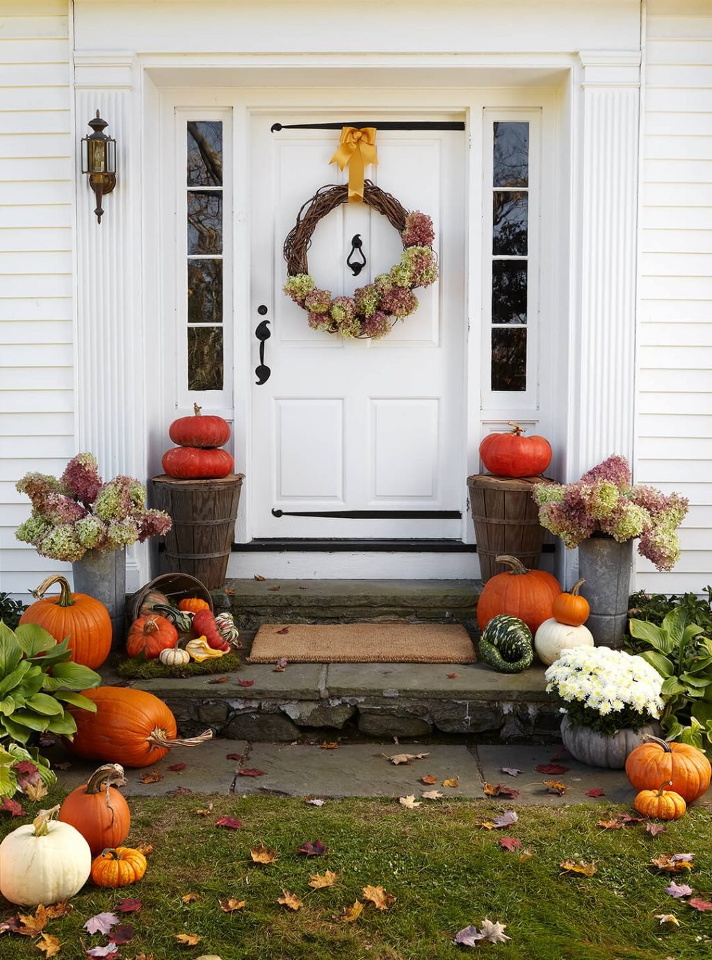 Halloween Door Decorations: Crafty Halloween Door