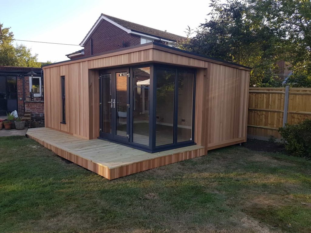 Get a Living Room That Would Connect Your Home With That of The Garden Room