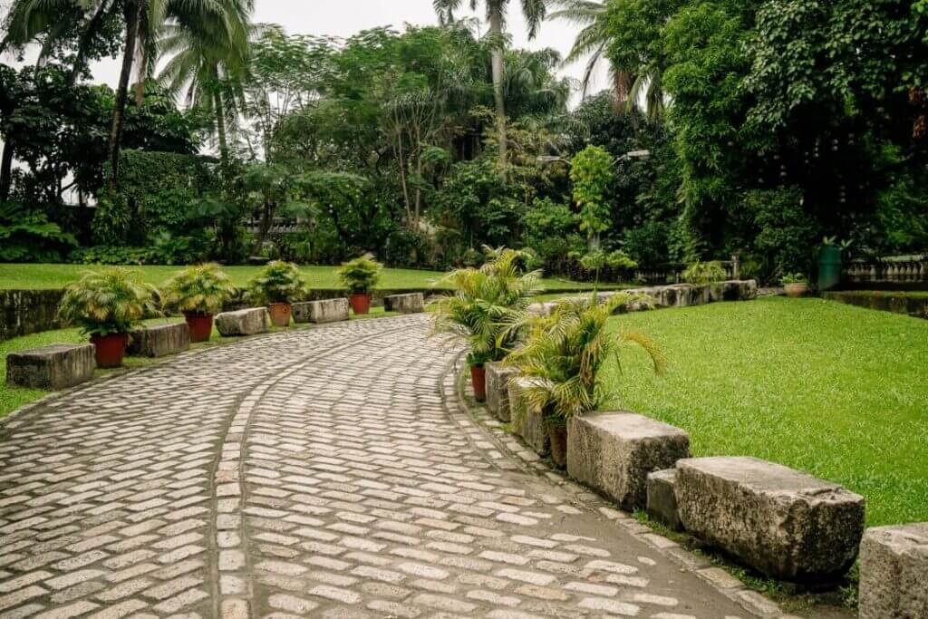 Cut Stone Edging ideas