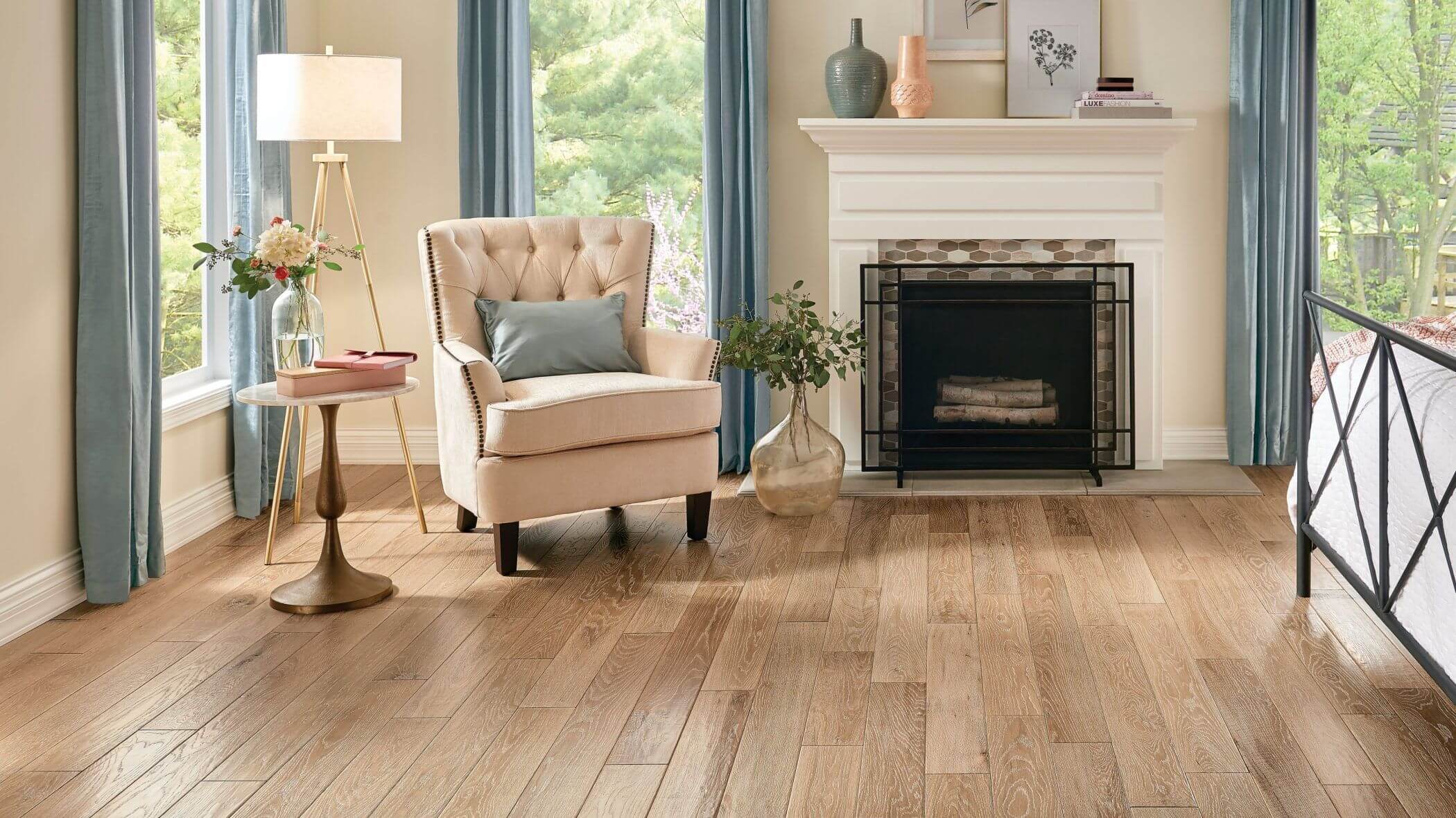 Solid Oak Wood Flooring In Living Room