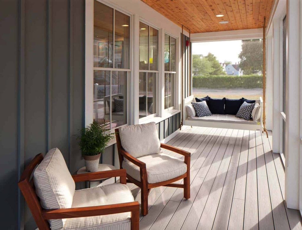 Swing into Leisure in screen porch ideas