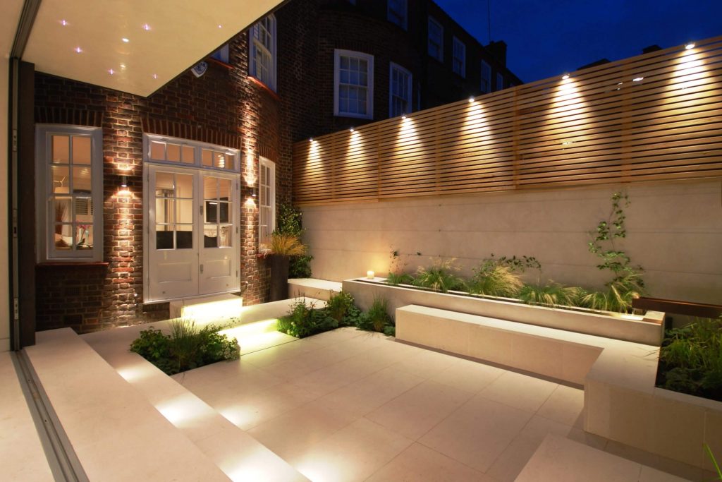 Outdoor Wall Lighting