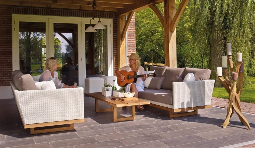 Mistakes to Avoid When Designing Your Outdoor Living Space