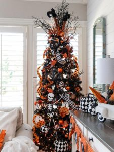 Best Halloween Christmas Tree Decoration Ideas of 2024 - Architectures ...