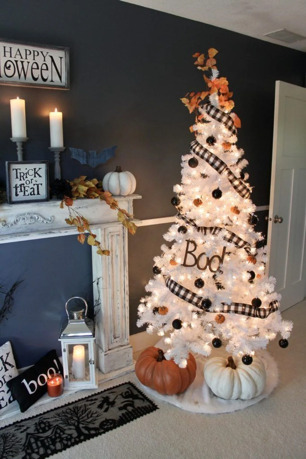  A Halloween Tree With Plaid Ribbons