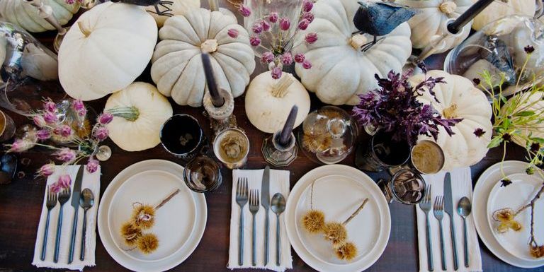 Spectacular Halloween Table Decoration Ideas You Can Easily DIY ...