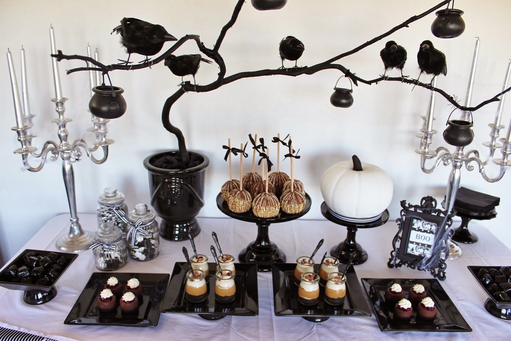 halloween table decoration 