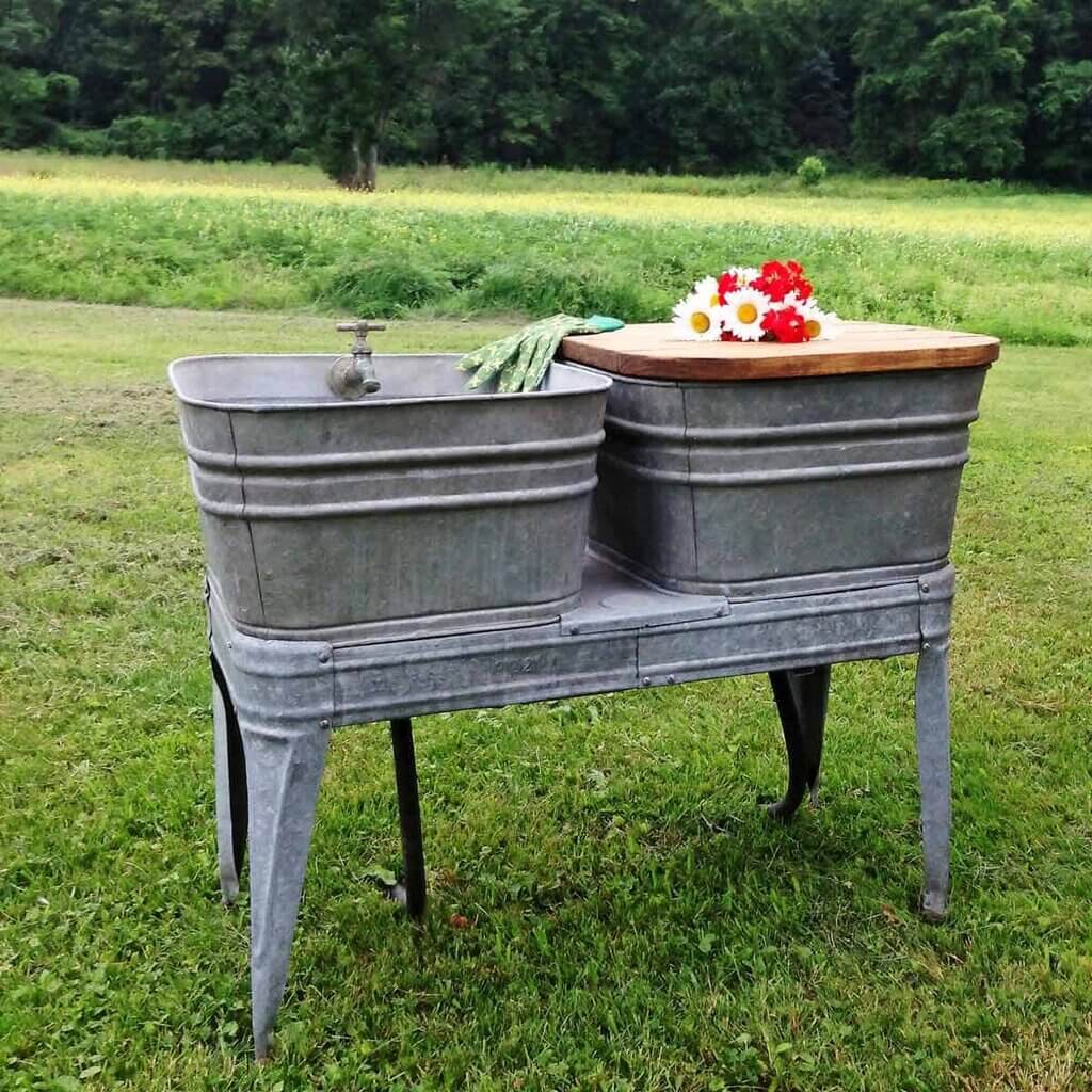 DIY Rustic Galvanized Garden Sink Idea