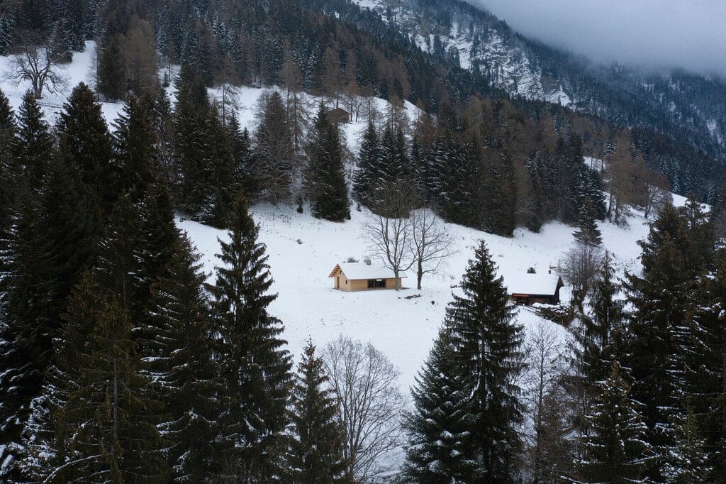 Bellerine Cabin among snow