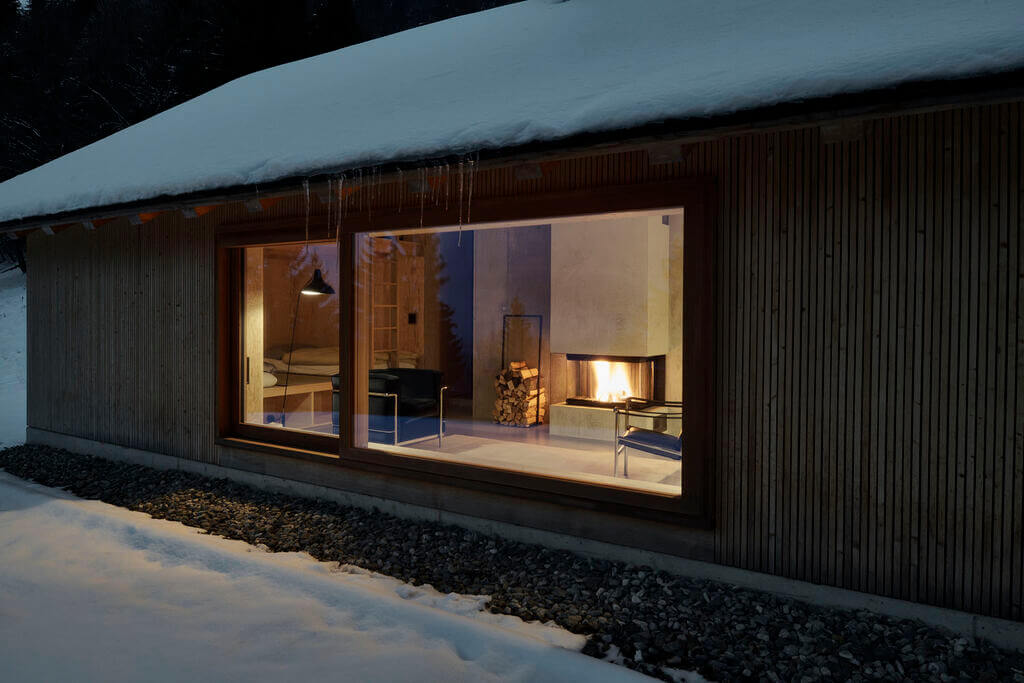  Bellerine Cabin fireplace