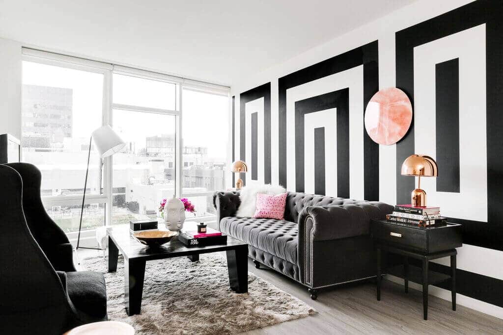 wall decor of Black and White for Living Room