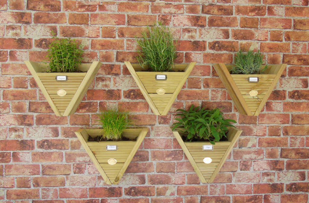 Decorative Project Ideas For Your Garden