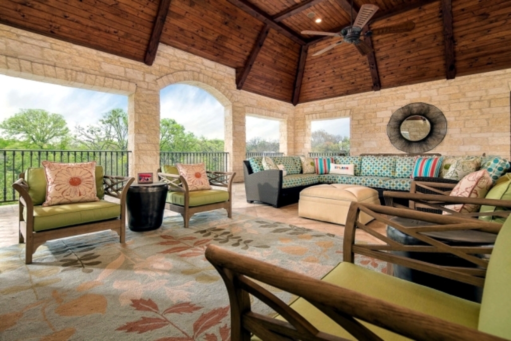 Exposed Beams Ceiling