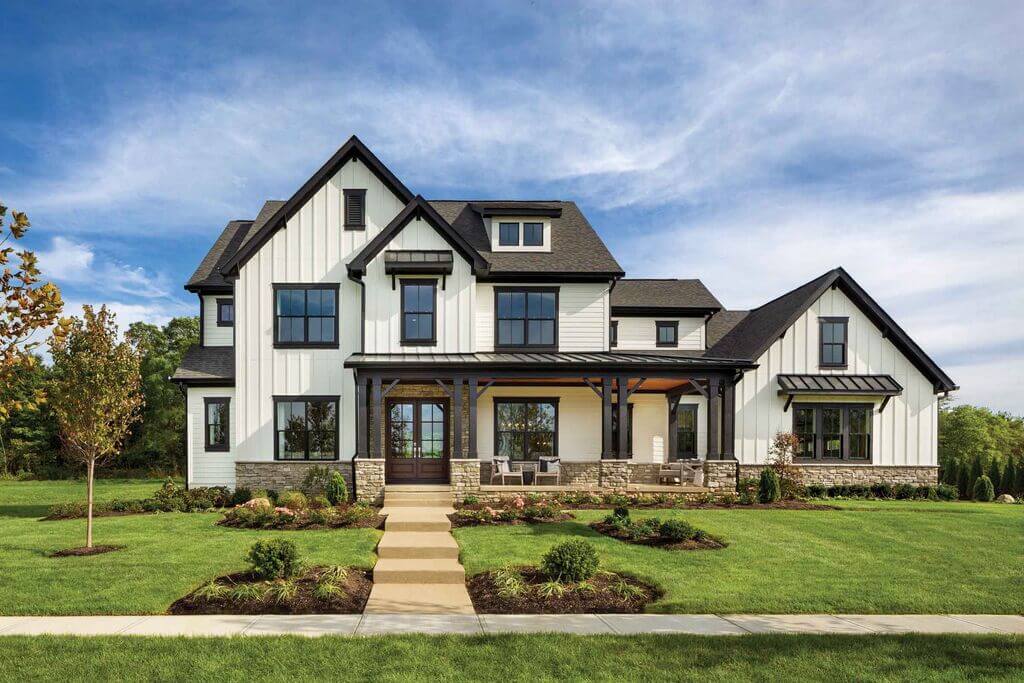 White House Black Trim with Brown Roof