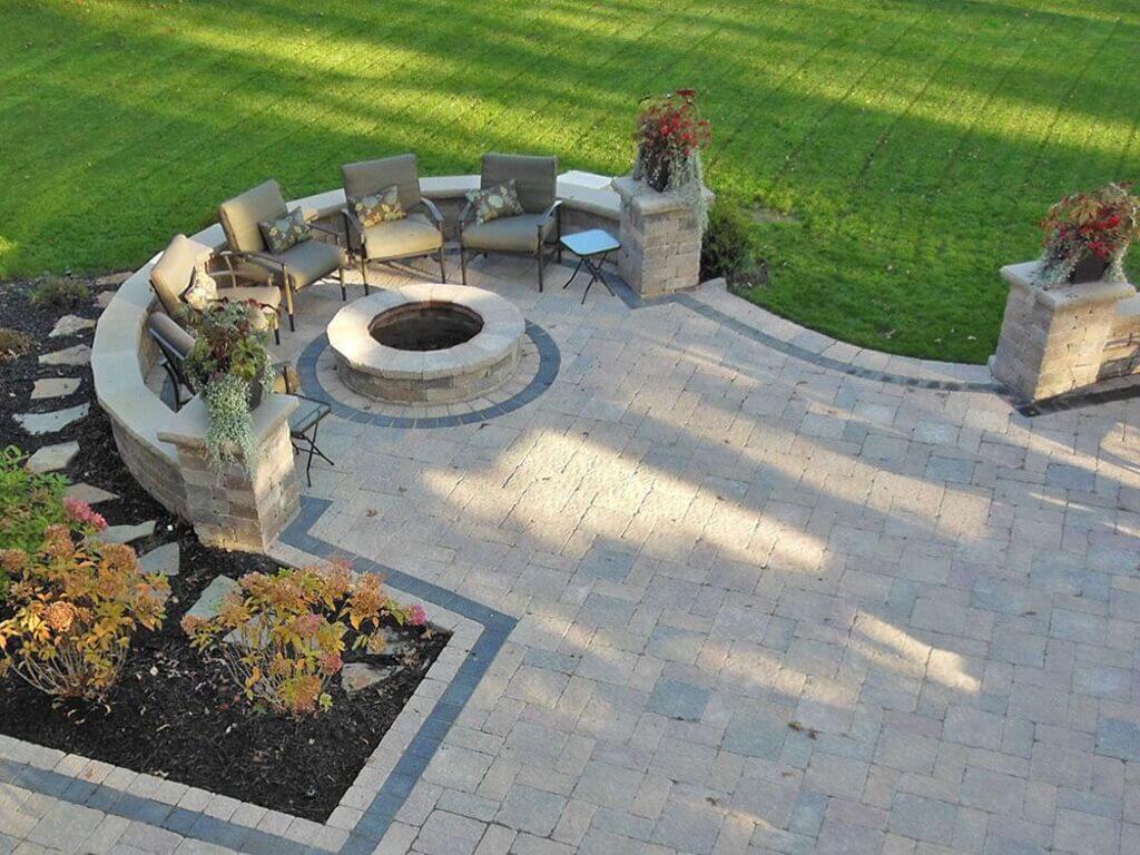 Curved To Perfection Patio Richmond idea