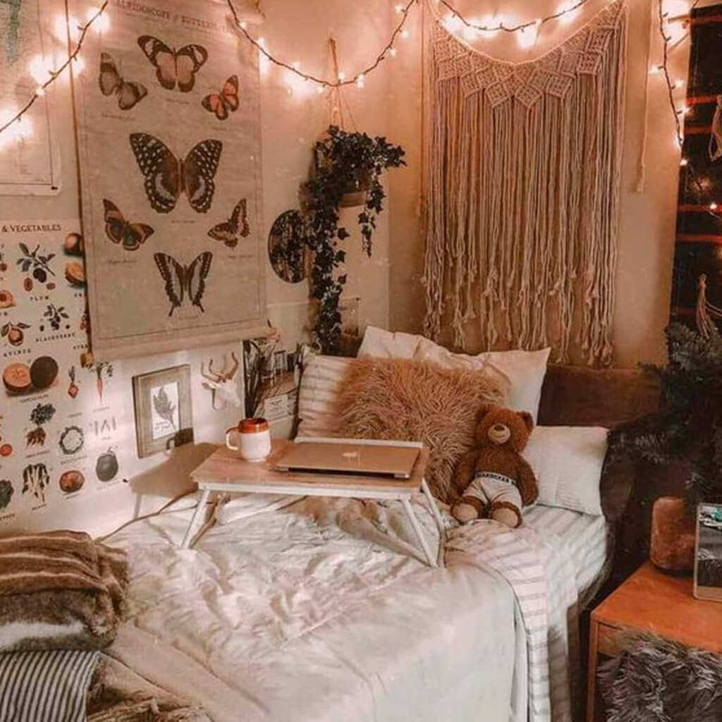 Aesthetic Room Design Using Macrame Wall Hanging