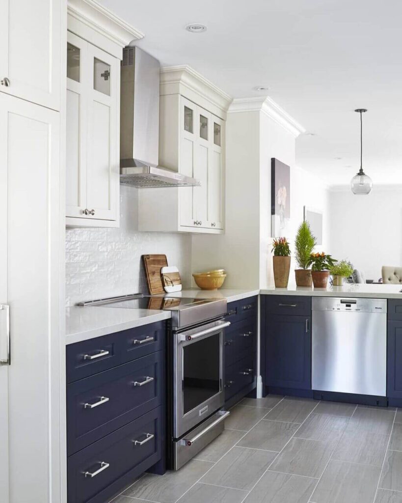 29 Blue Kitchen Cabinets Ideas that are Bold, Edgy & Beautiful ...