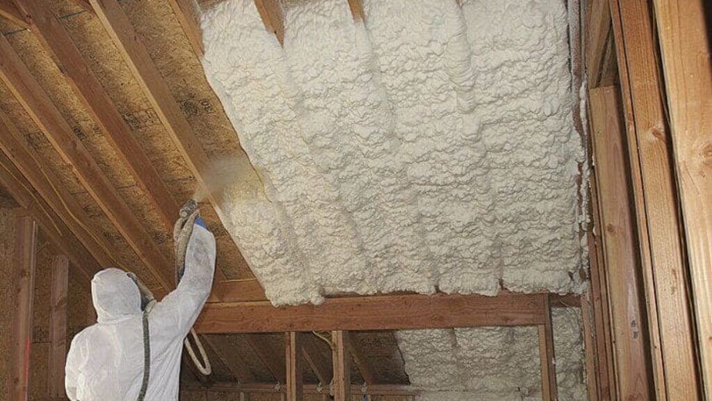 Spray Foam Reduces the Volumes 