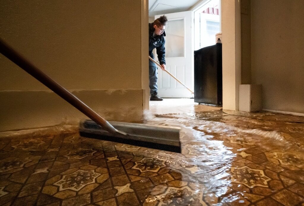 water damage in miami