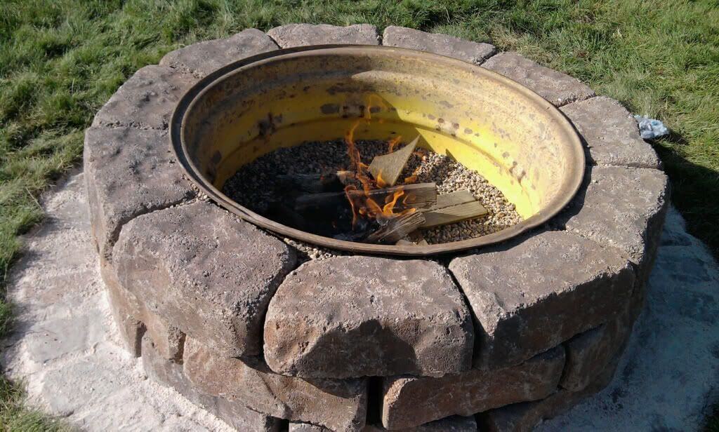 DIY Fire Pit Ideas: Rim of a Tractor Tyre