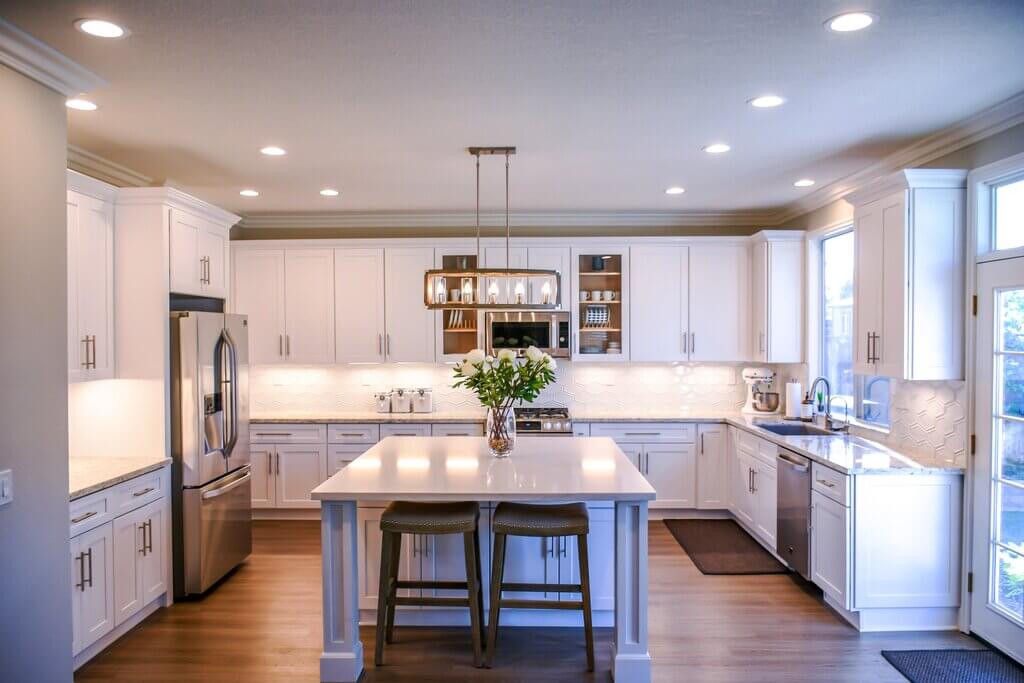 white quartz countertops