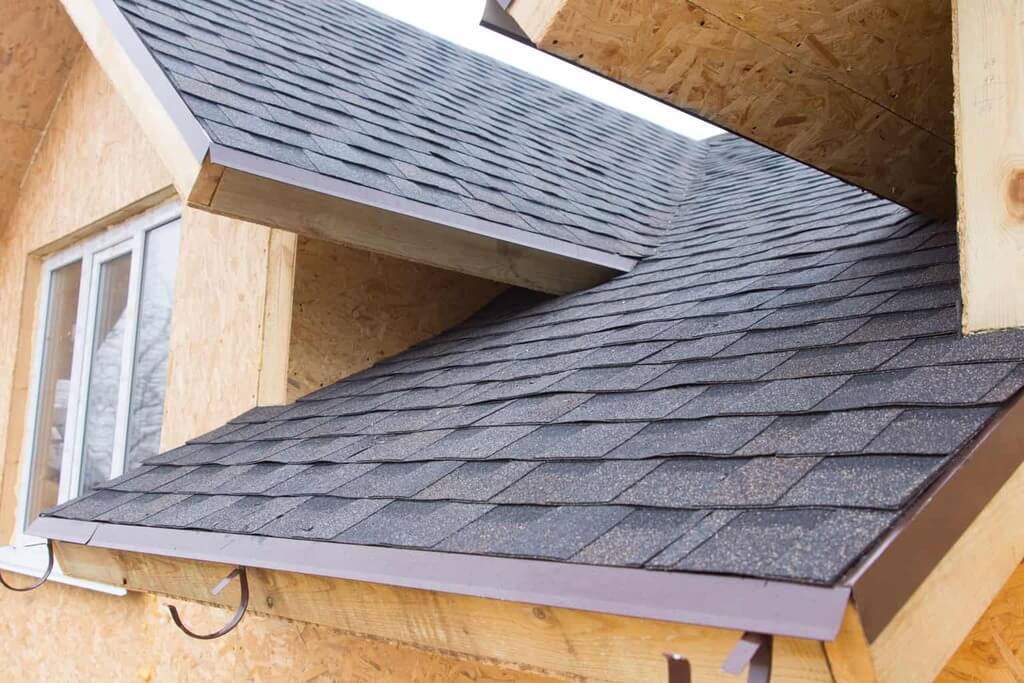 The Benefits of Using a Reputable Roofing Service for Your Roofing Needs
