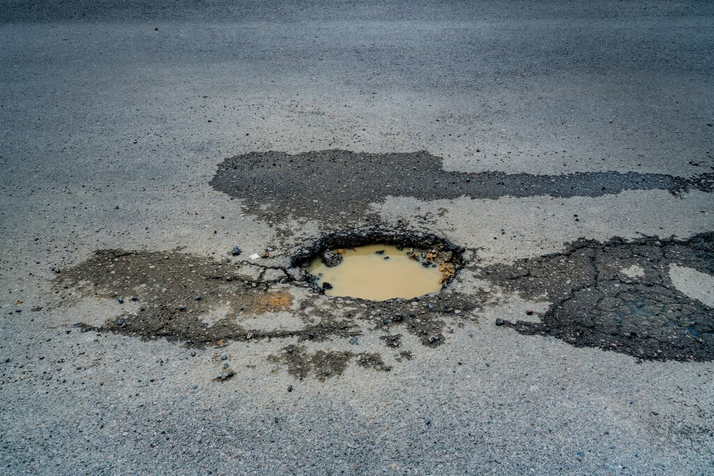 How Do Parking Lot Potholes Form?