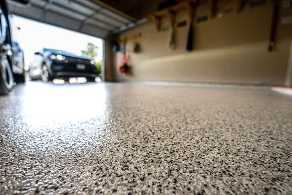 Install Concrete Floor Coating when remodel your garage 