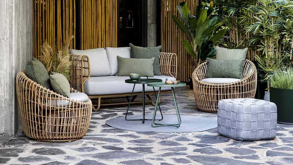 Furniture for patio decoration