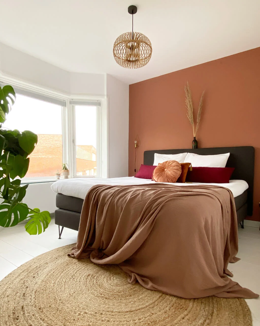  Terracotta and Ivory two colour combination for bedroom walls