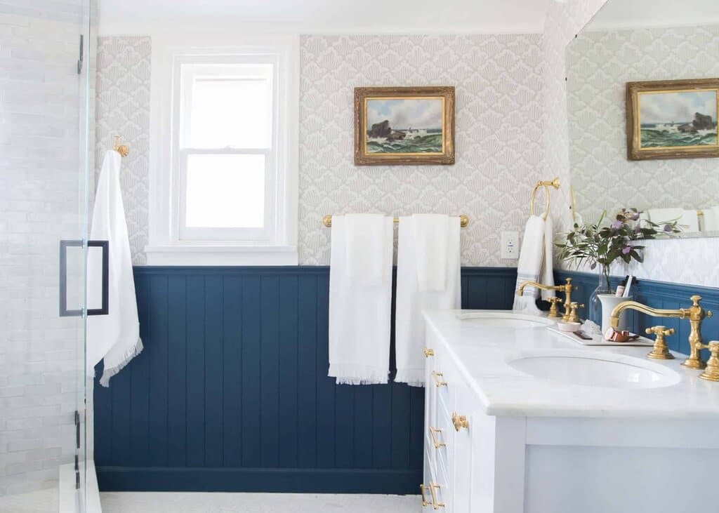 Upgrade Your Towels while decorate your bathroom