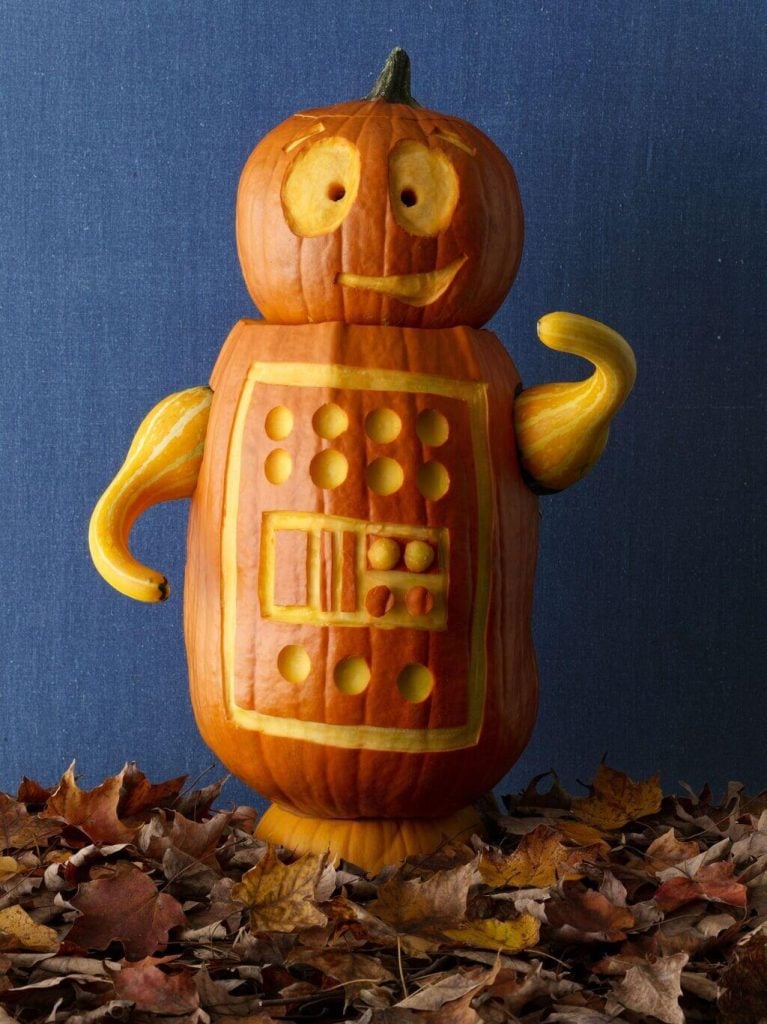 It’s the Robot! pumpkin decorating ideas