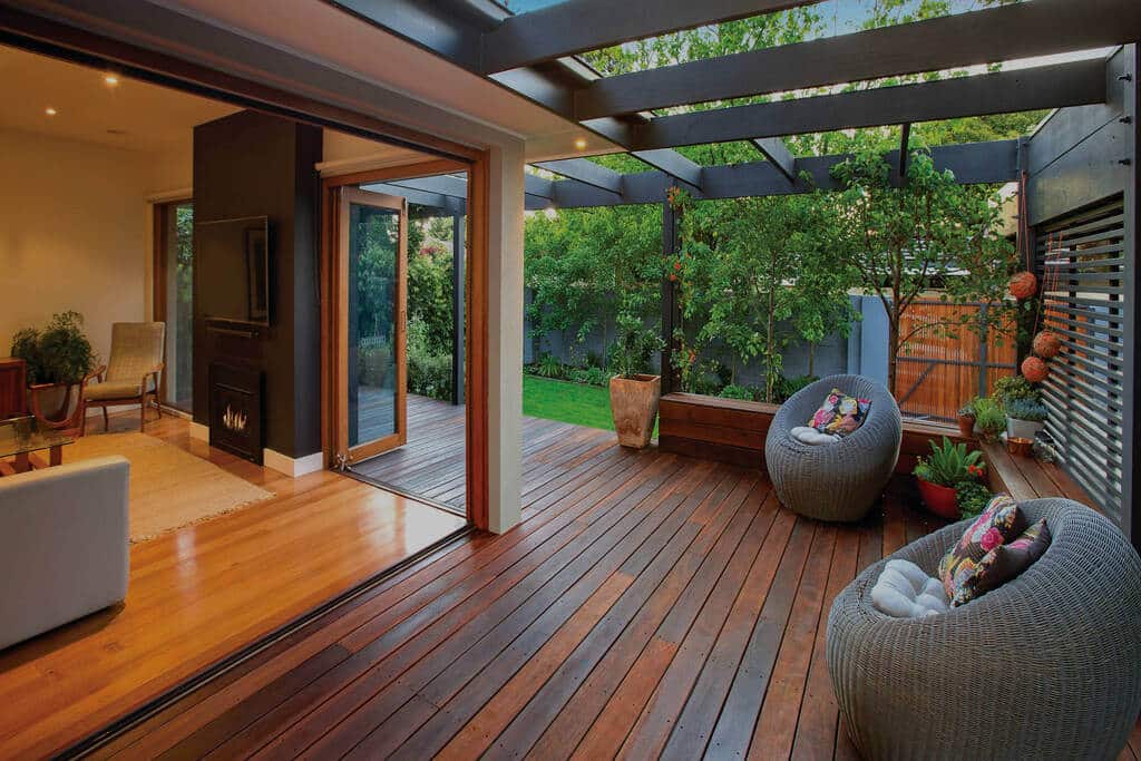 What Are the Best Maintenance Practices for Long-Lasting Timber Decks
