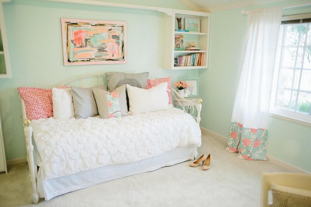  A Soft Shade of Pink with a Pop of Mint Green