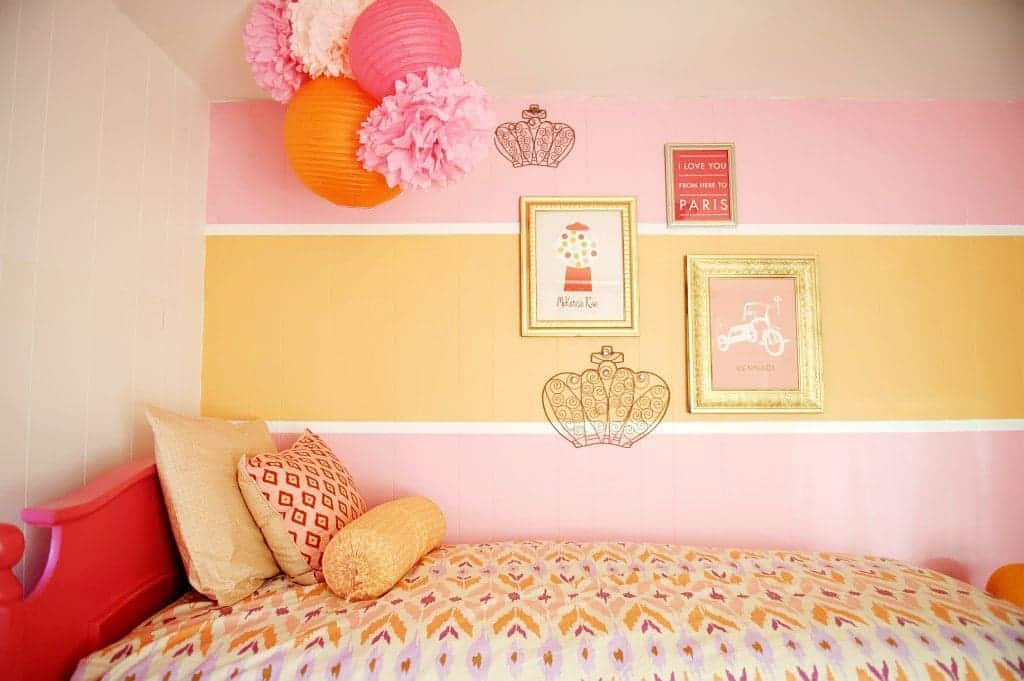 Cheerful Yellow and Pink Two Colour Combinations for Bedroom Walls 