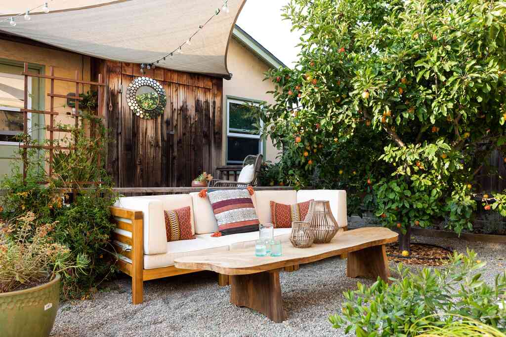 outdoor garden space 