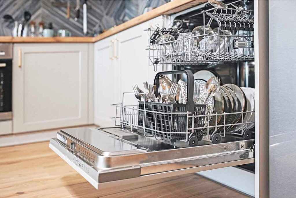 Save Water with Your Dishwasher