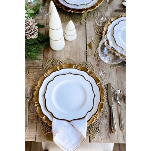 Fancy plates for table decoration
