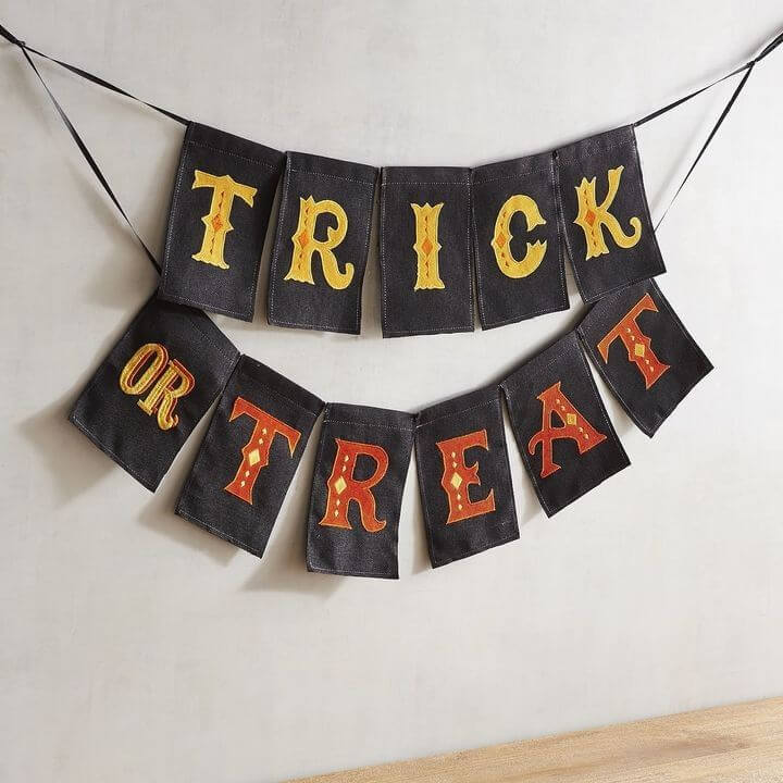 Black Spooky Halloween Banner Ideas You'll Love 