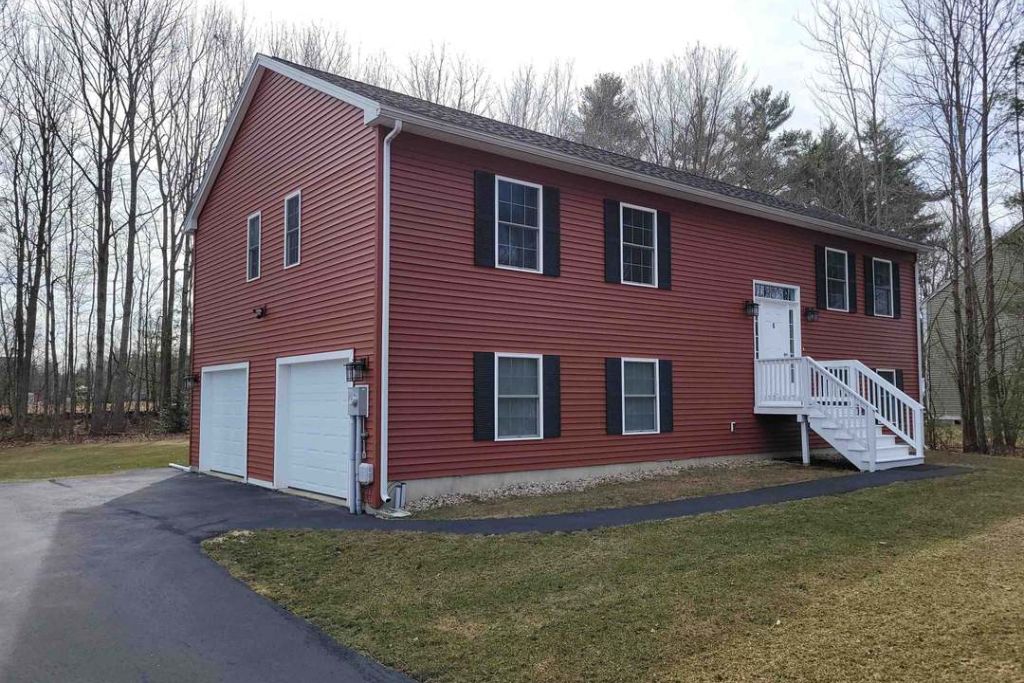 Crimson Vinyl Siding